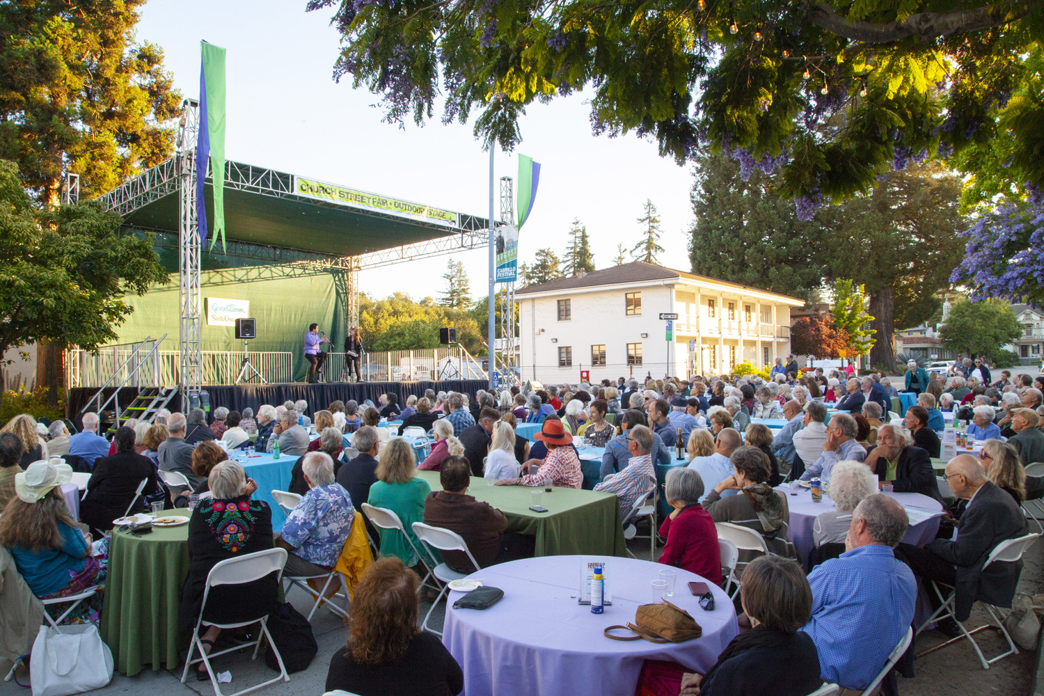 The Opening Night crowd gathers outside the Santa Cruz Civic Auditorium for dinner and a talk by Cristi Macelaru.