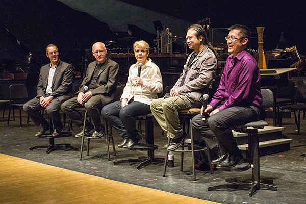 Marin Alsop moderates a post-concert talkback with (L-R) composers Jonathan Newman, Sebastian Currier, soloist Wu Wei, and composer Huang Ruo. Photo by rr jones.