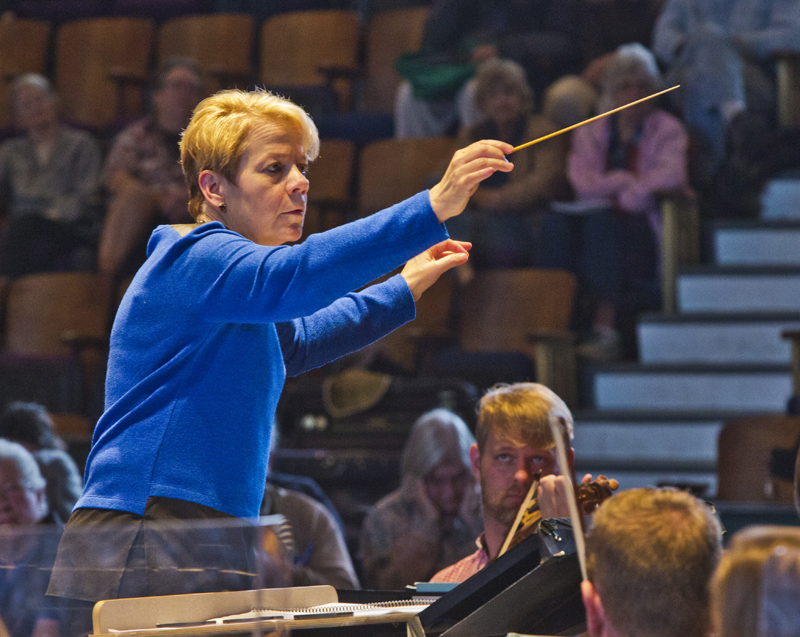 Marin Alsop leads the Cabrillo Festival Orchestra in her final season. Photo by rr jones.